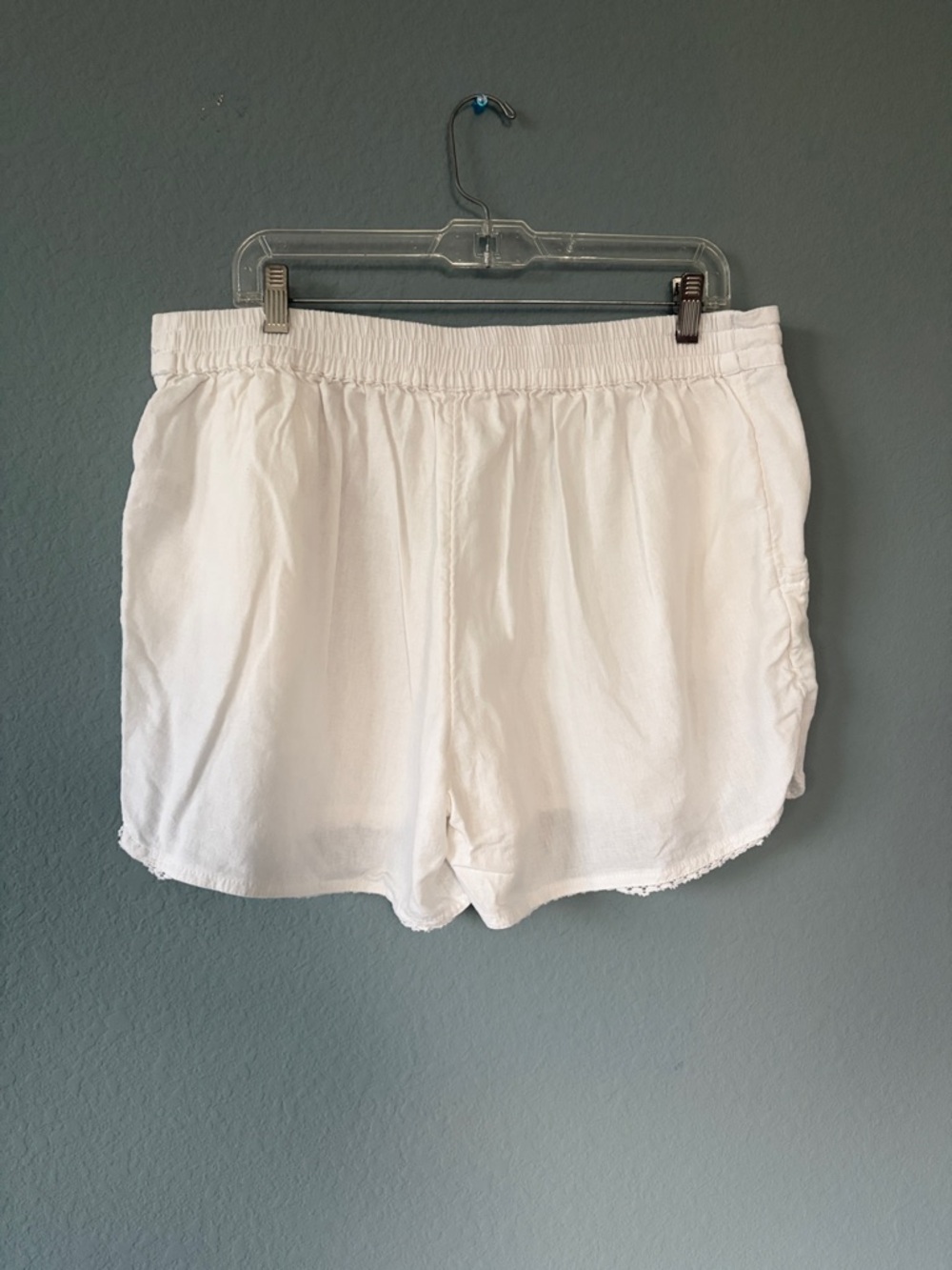 White Women's Linen Drawstring Shorts - Picture 3 of 3
